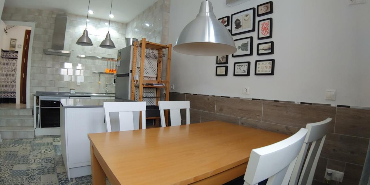 Casa Vistas A Trafalgar Solo Familias O Parejas - Parking Privado Opcional - كونيل ذي لا فرونتيرا المظهر الخارجي الصورة